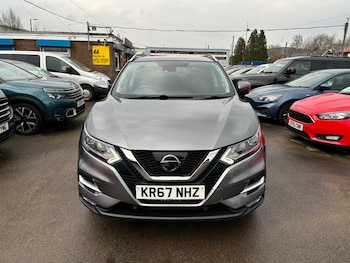 Used Nissan Qashqai 2017 for sale - 77778821: Photo