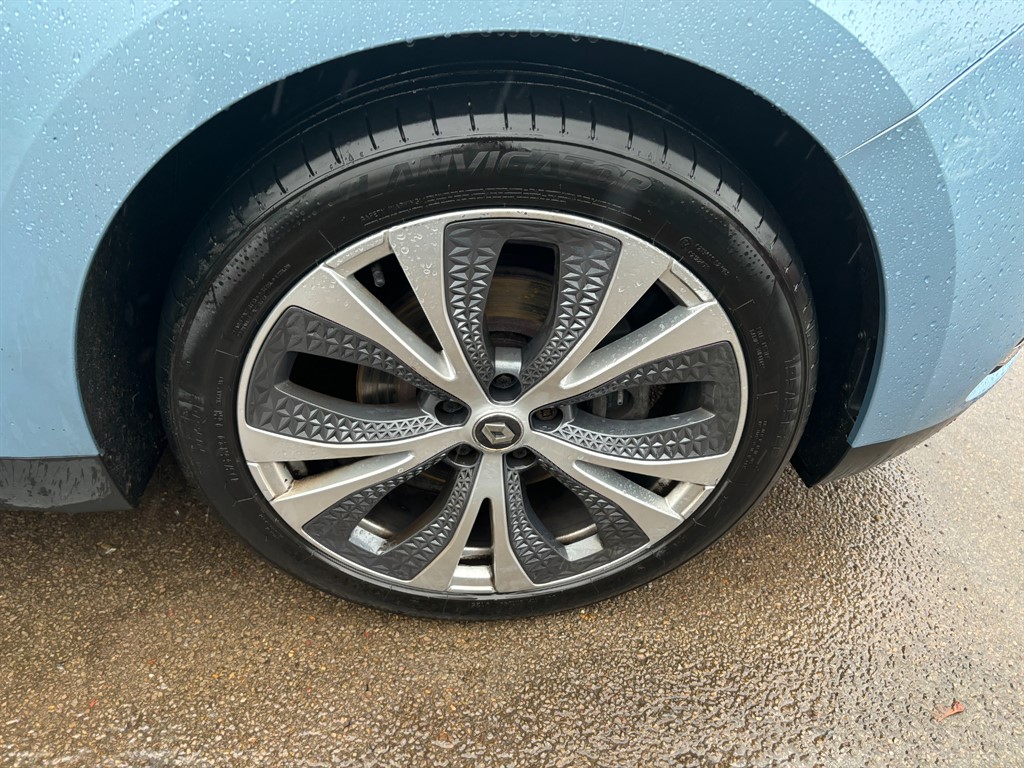 Used Renault Scenic 2017 for sale - 76184138: Photo 10