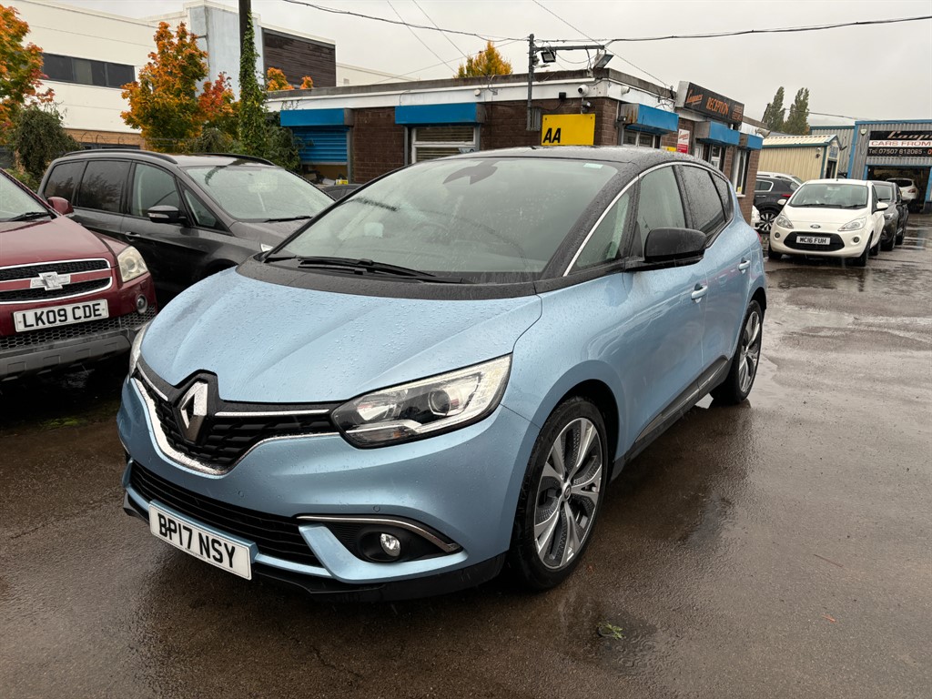 Used Renault Scenic 2017 for sale - 76184138: Photo 3