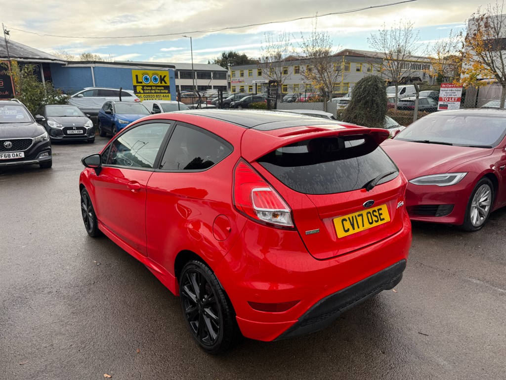 Used Ford Fiesta 2017 for sale - 76355344: Photo 4