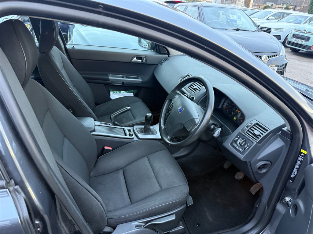 Used Volvo S40 2008 for sale - 77367329: Photo 6