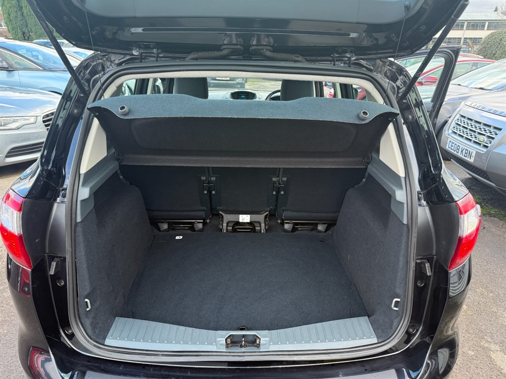 Used Ford C-Max 2015 for sale - 76691774: Photo 9