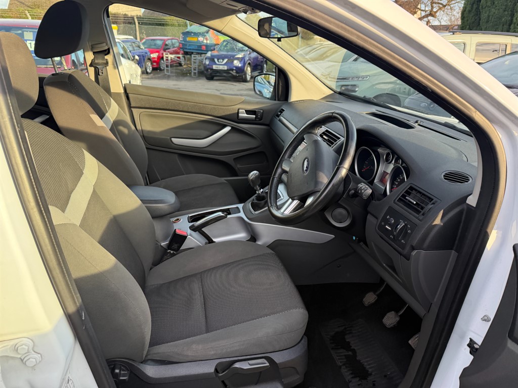 Used Ford Kuga 2012 for sale - 76933375: Photo 7