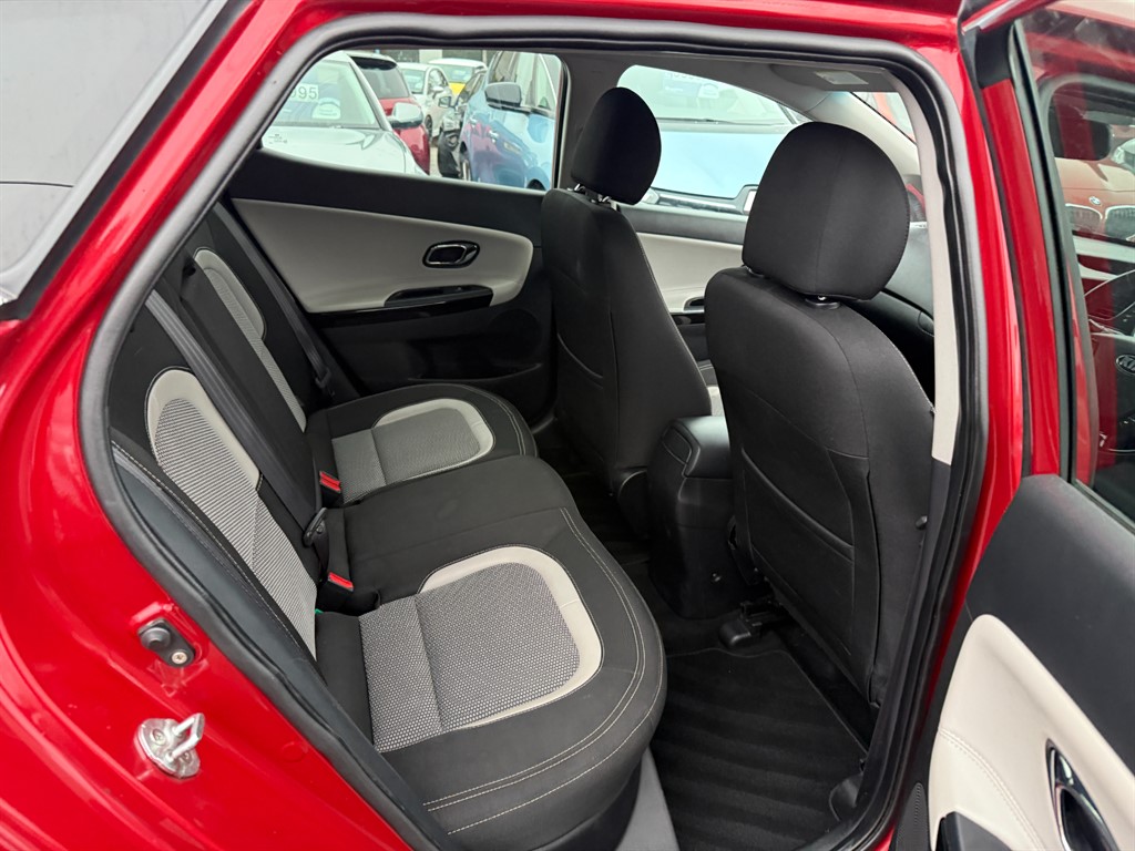 Used Kia Ceed 2012 for sale - 76875337: Photo 8