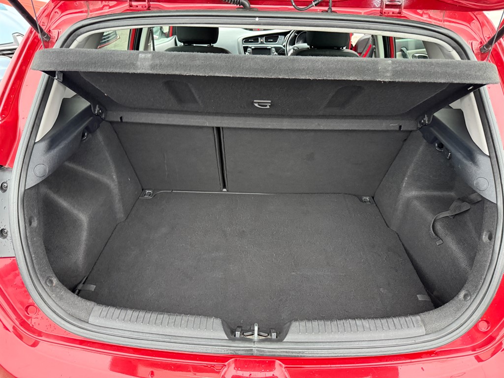 Used Kia Ceed 2012 for sale - 76875337: Photo 9