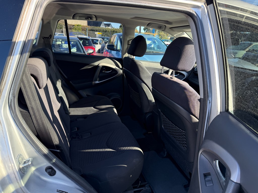 Used Toyota RAV4 2008 for sale - 76661237: Photo 8