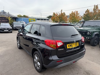 Used Suzuki Vitara 2017 for sale - 76112501: Photo