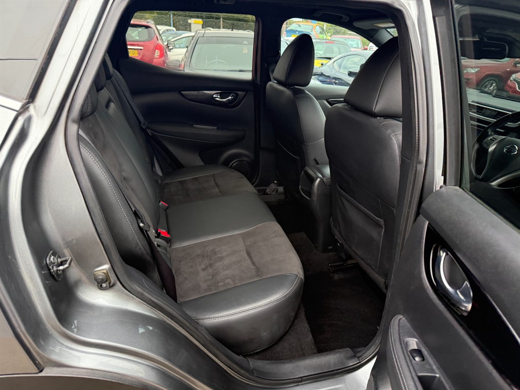 Used Nissan Qashqai 2017 for sale - 76344253: Photo 8