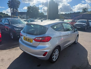 Used Ford Fiesta 2018 for sale - 79816260: Photo