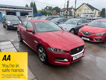 Used Jaguar XE 2017 for sale - 78774009: Photo