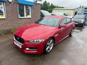 Used Jaguar XE 2017 for sale - 78774009: Photo