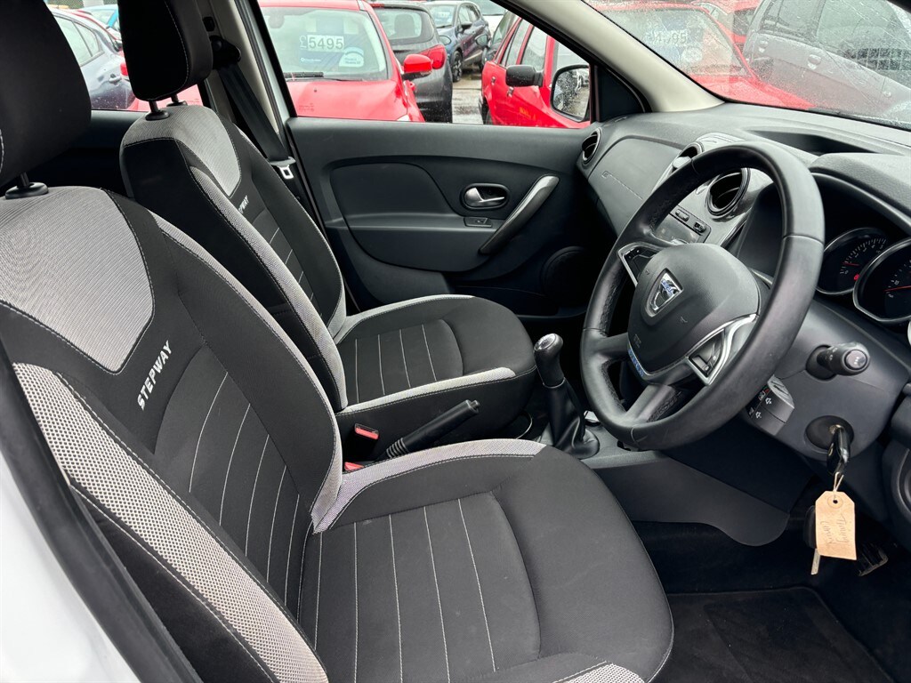 Used Dacia Sandero Stepway 2019 for sale - 77890212: Photo 7