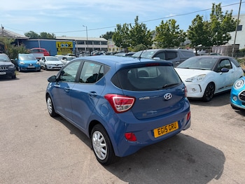 Used Hyundai i10 2015 for sale - 79318906: Photo