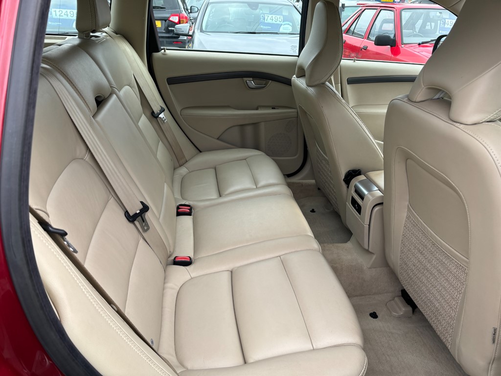 Used Volvo XC70 2014 for sale - 77367341: Photo 8