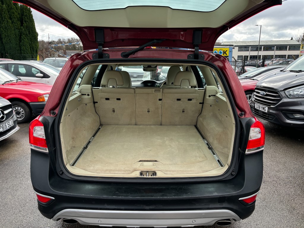 Used Volvo XC70 2014 for sale - 77367341: Photo 9