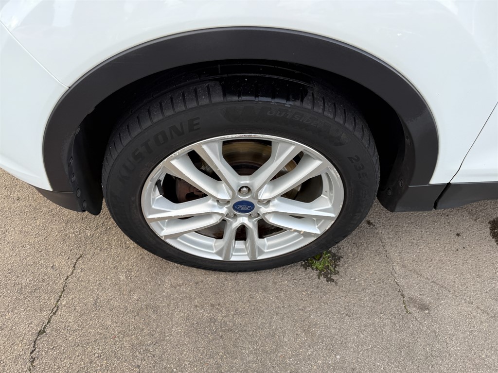 Used Ford Kuga 2014 for sale - 76400919: Photo 10