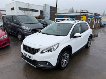 Used Peugeot 2008 2016 for sale - 77631001: Photo