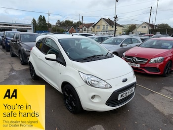 2016 - ZETEC WHITE EDITION 3-Door