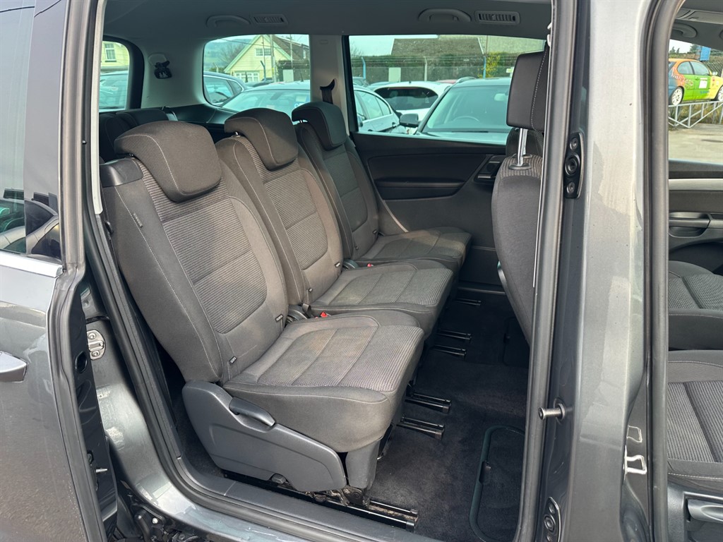 Used Volkswagen Sharan 2017 for sale - 76568180: Photo 9