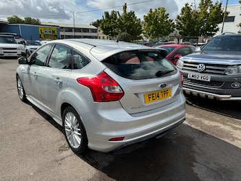 Used Ford Focus 2014 for sale - 75710301: Photo