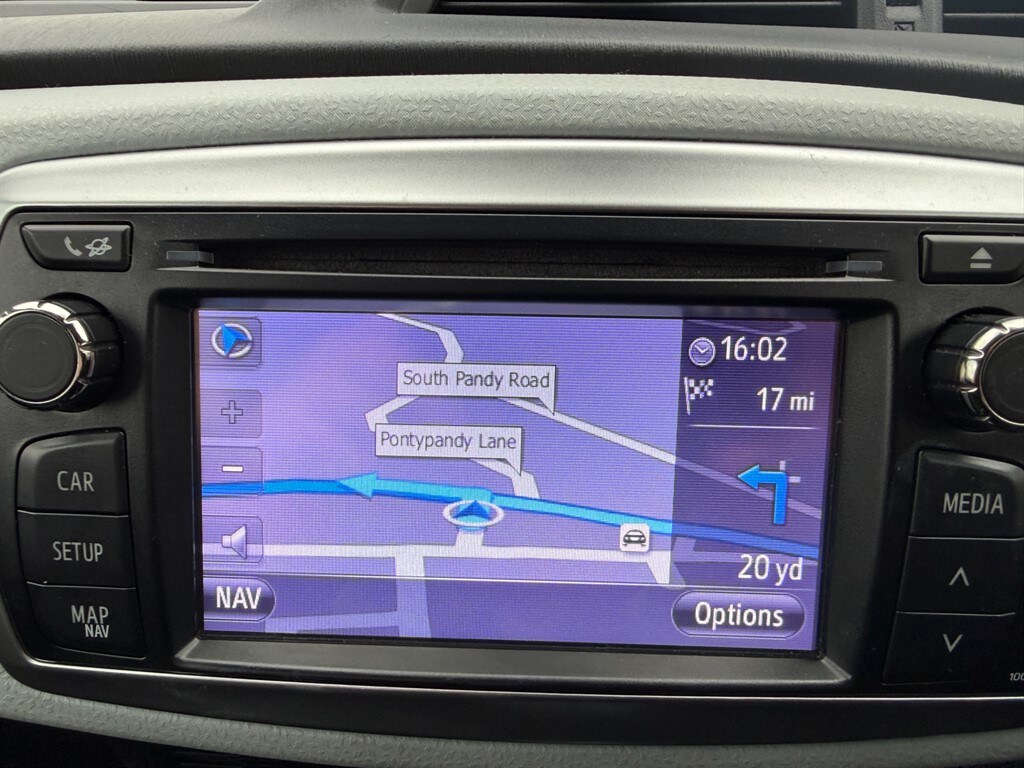 Used Toyota Yaris 2012 for sale - 77691199: Photo 10