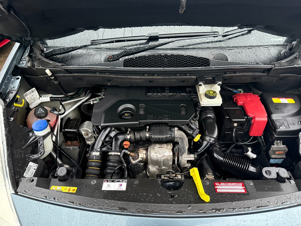 Used Peugeot Partner Tepee 2012 for sale - 76889053: Photo 10