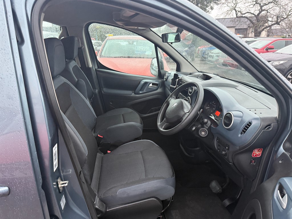 Used Peugeot Partner Tepee 2012 for sale - 76889053: Photo 7