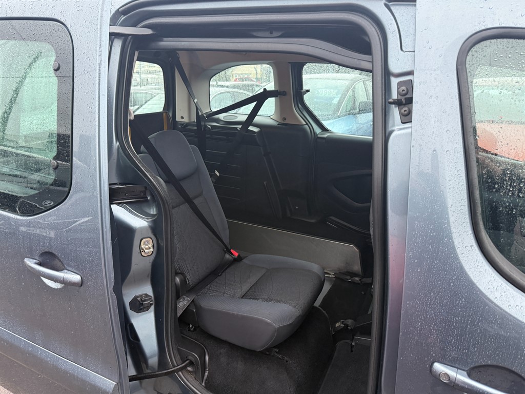 Used Peugeot Partner Tepee 2012 for sale - 76889053: Photo 8