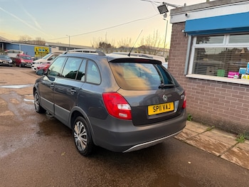 Used Skoda Fabia 2011 for sale - 79064372: Photo