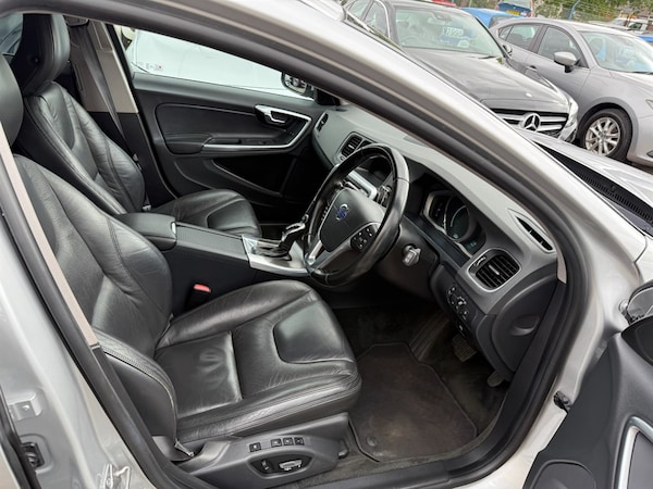 Used Volvo V60 2014 for sale - 75570963: Photo 7