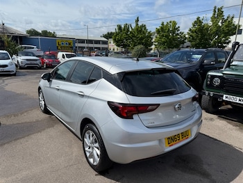 Used Vauxhall Astra 2019 for sale - 75571429: Photo