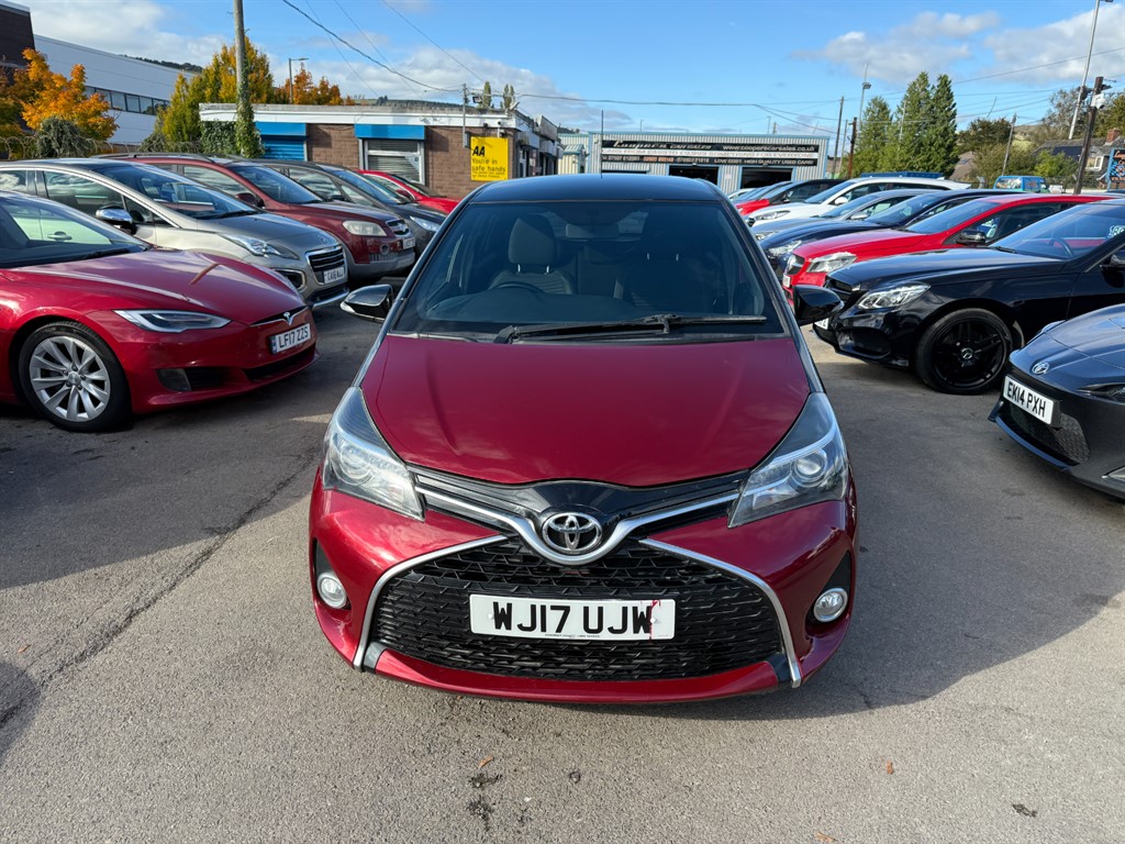 Used Toyota Yaris 2017 for sale - 76217330: Photo 2