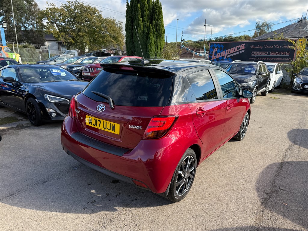 Used Toyota Yaris 2017 for sale - 76217330: Photo 6