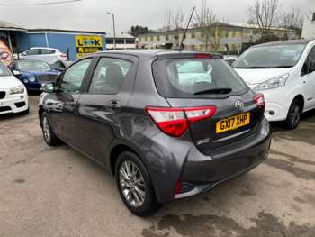 Used Toyota Yaris 2017 for sale - 73707654: Photo