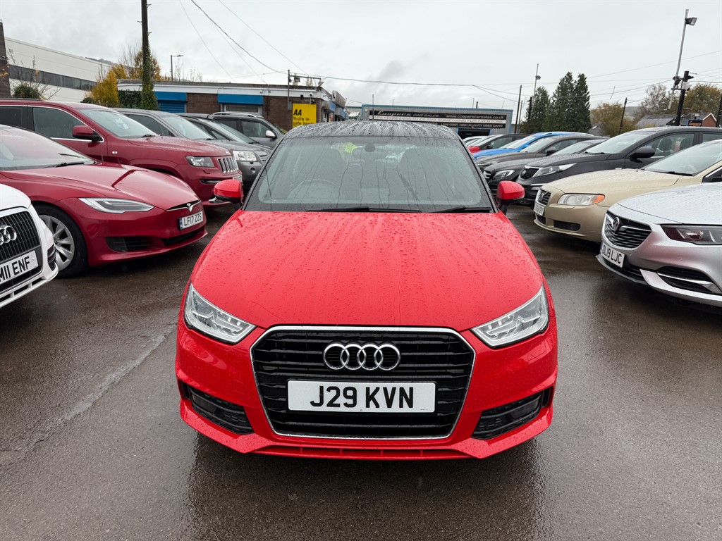 Used Audi A1 2016 for sale - 76404957: Photo 2