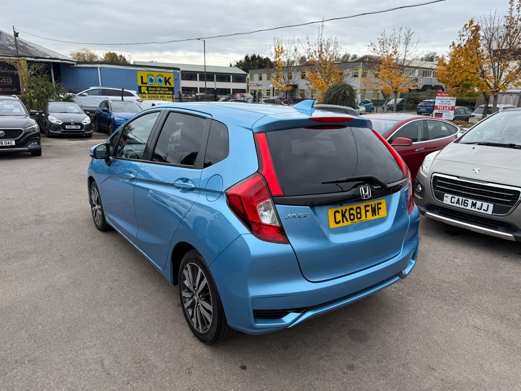Used Honda Jazz 2018 for sale - 76130992: Photo 4