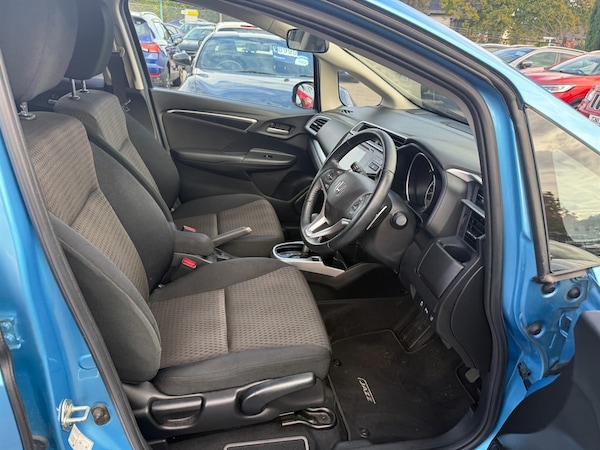 Used Honda Jazz 2018 for sale - 76130992: Photo 7
