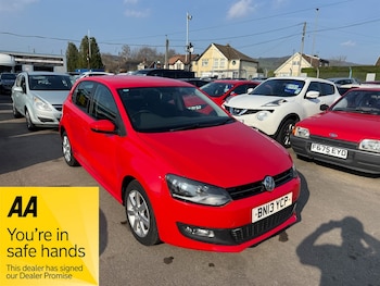Used Volkswagen Polo 2013 for sale - 77988825: Photo