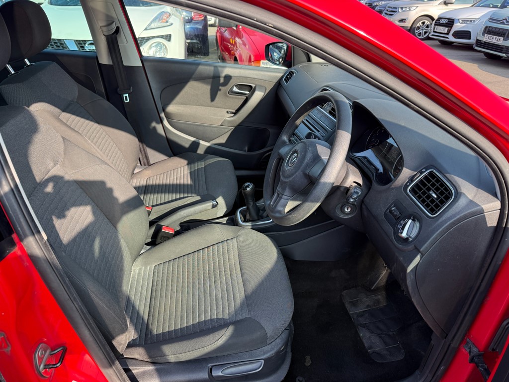 Used Volkswagen Polo 2013 for sale - 77988825: Photo 7