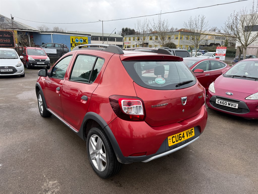 Used Dacia Sandero Stepway 2014 for sale - 77274614: Photo 4