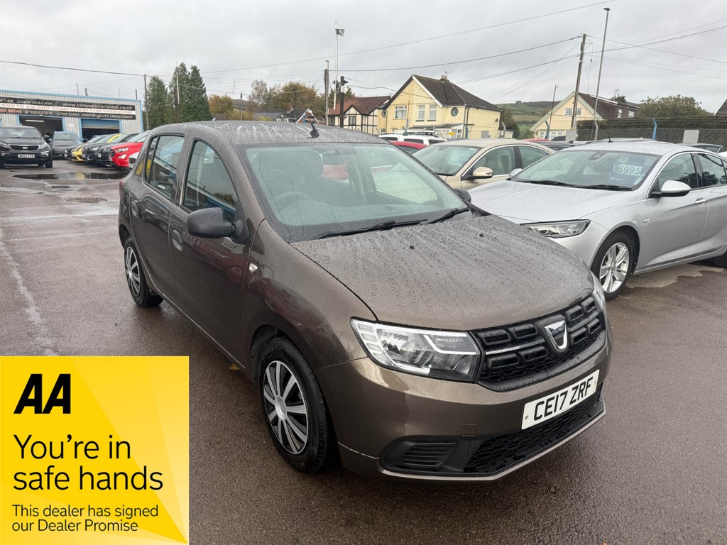 Used Dacia Sandero 2017 for sale - 76322127: Photo 1
