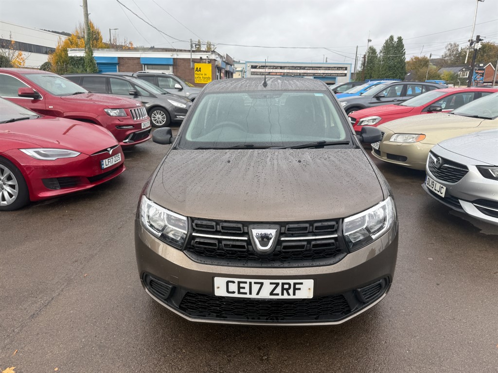 Used Dacia Sandero 2017 for sale - 76322127: Photo 2
