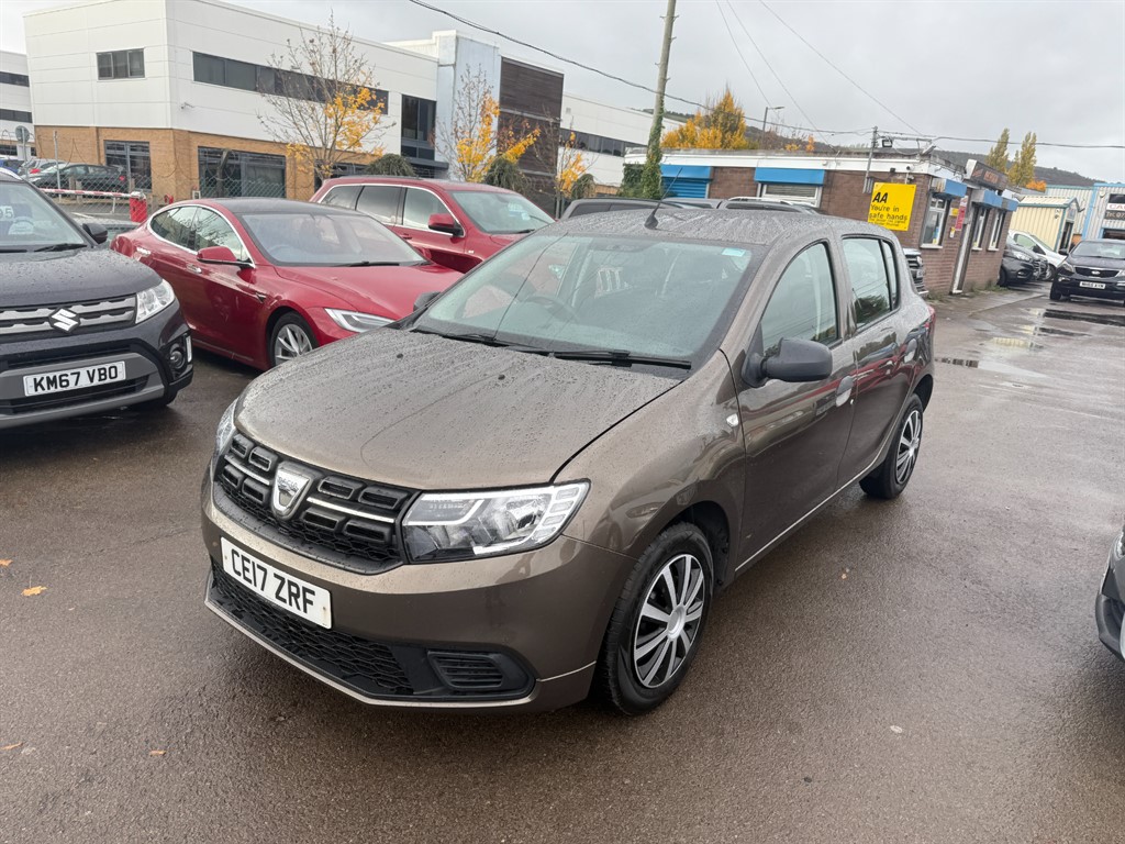 Used Dacia Sandero 2017 for sale - 76322127: Photo 3