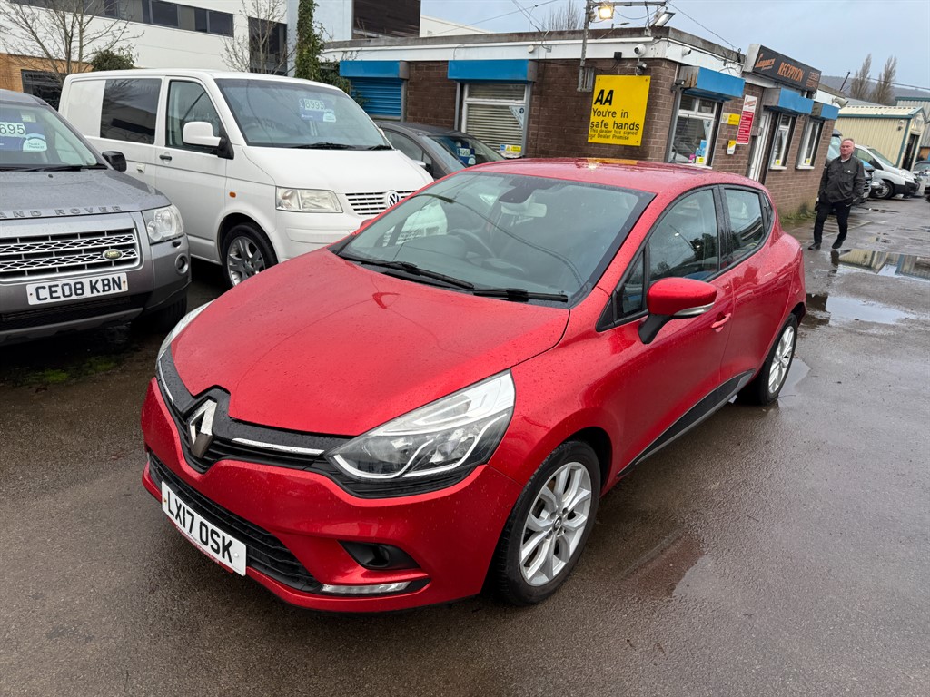 Used Renault Clio 2017 for sale - 76882113: Photo 3