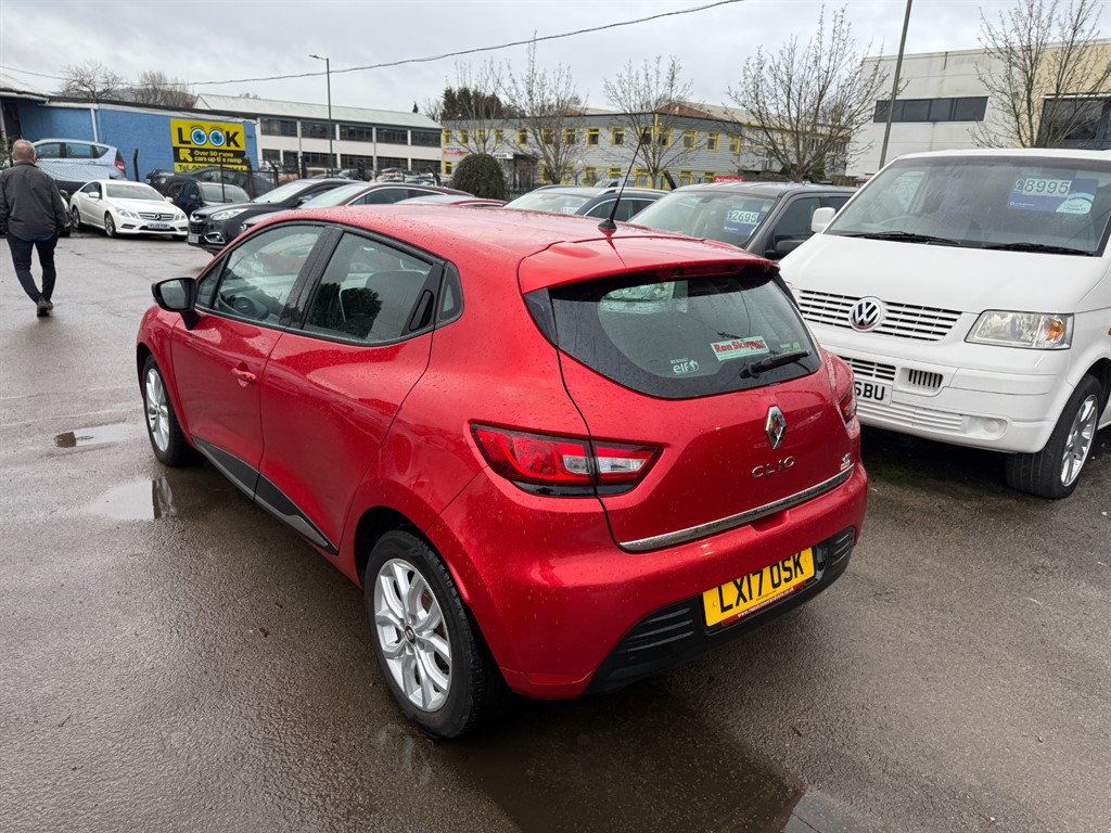 Used Renault Clio 2017 for sale - 76882113: Photo 4