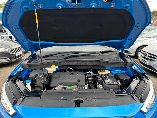 Used Volkswagen Amarok 2012 for sale - 76229521: Photo 10