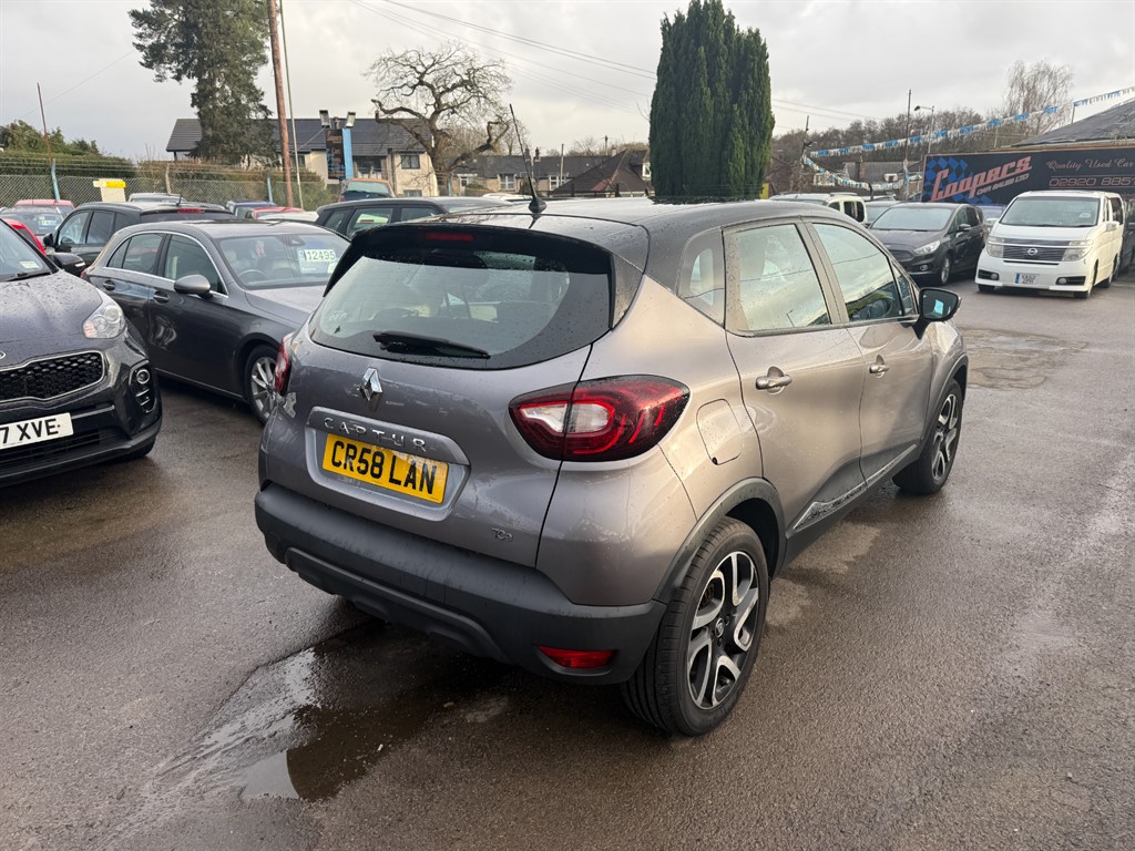 Used Renault Captur 2017 for sale - 77373265: Photo 6