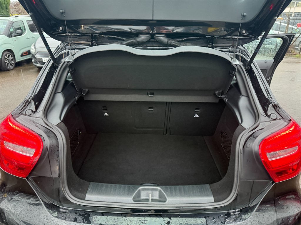 Used Mercedes-Benz A-Class 2016 for sale - 77293722: Photo 9