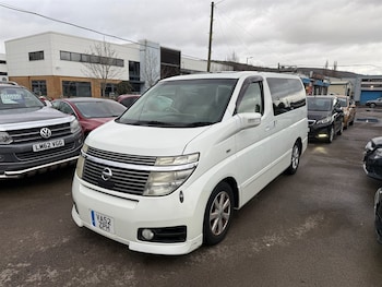 Used Nissan Elgrand 2016 for sale - 77333452: Photo