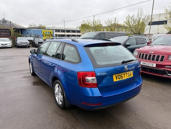 Used Skoda Octavia 2017 for sale - 78247068: Photo